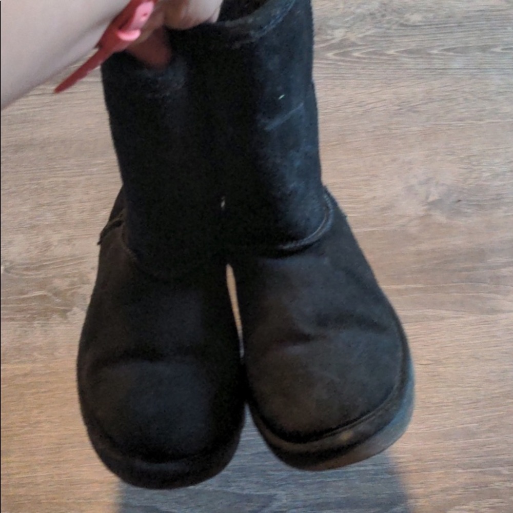 Bearpaw‎ boots 6/7